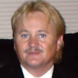 Meet your Posher, Larry